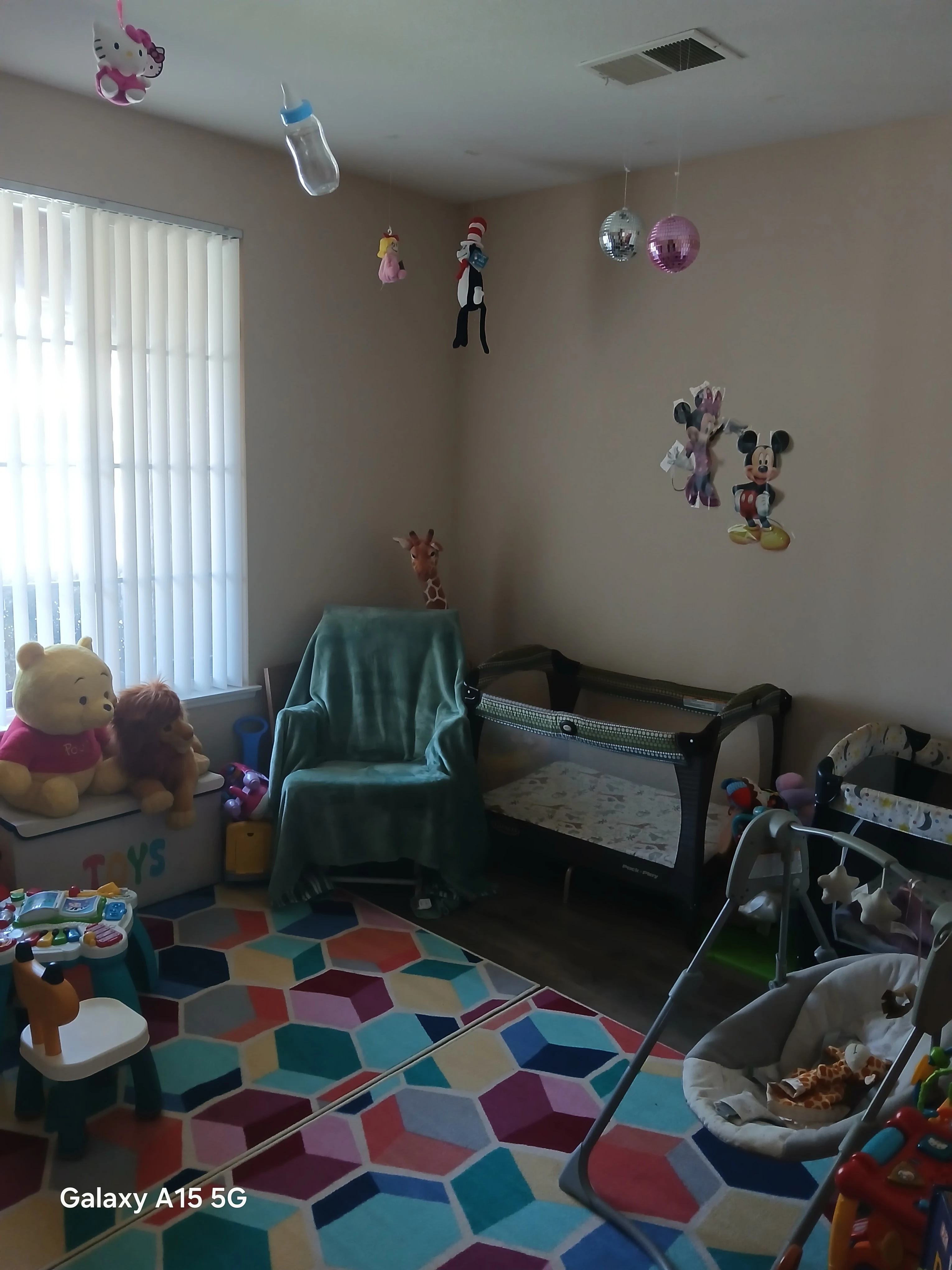 Cozy infant classroom space